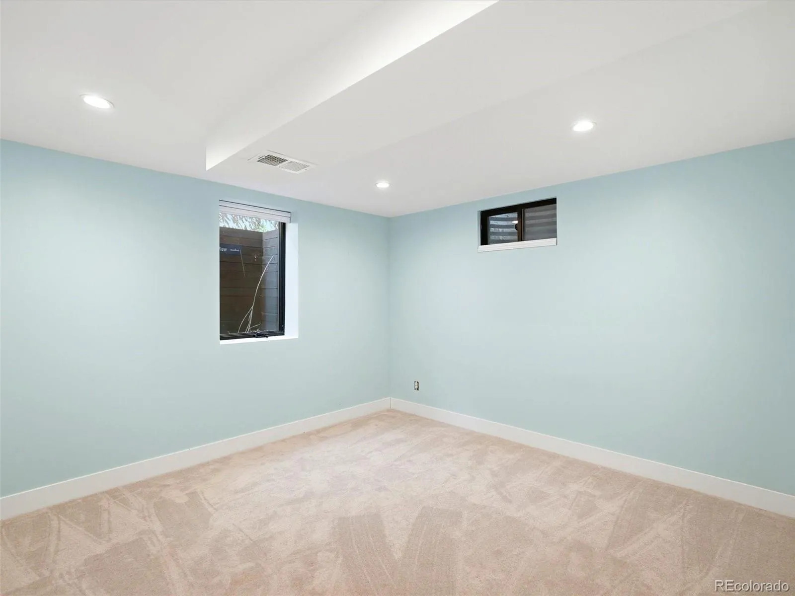 2758 S Ingalls Way Denver CO 80227 MLS #REC4909387 04252026160626 1600 28