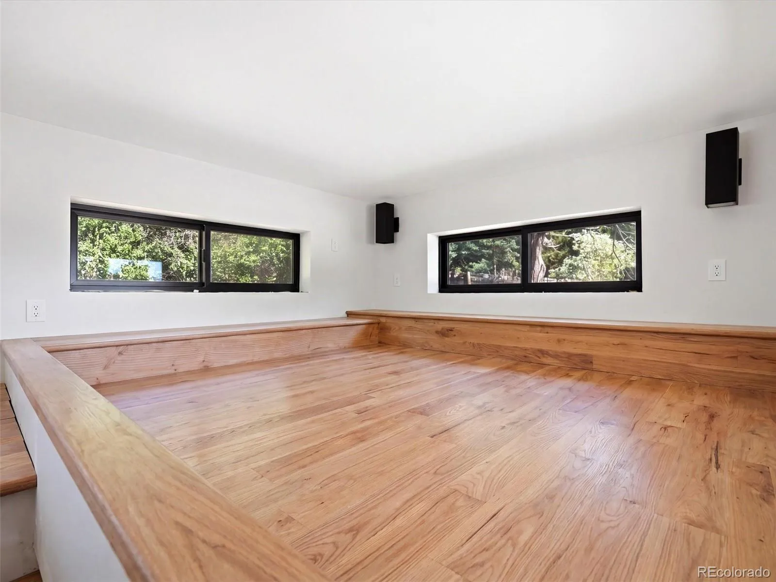 2758 S Ingalls Way Denver CO 80227 MLS #REC4909387 04252026160626 1600 41