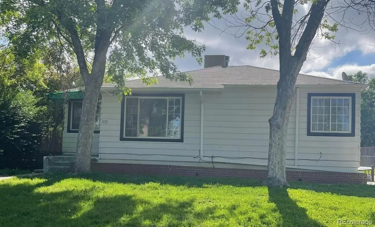 832 Elmira Street Aurora CO 80010 | MLS #REC4908892 08032026173839 1200 1
