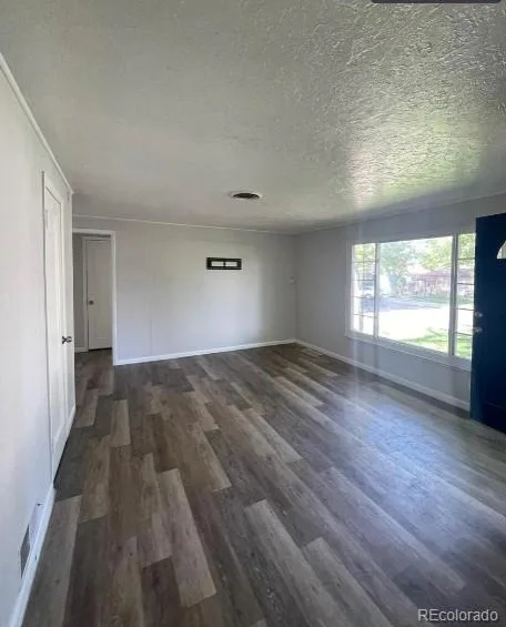 832 Elmira Street Aurora CO 80010 | MLS #REC4908892 08032026173839 457 12