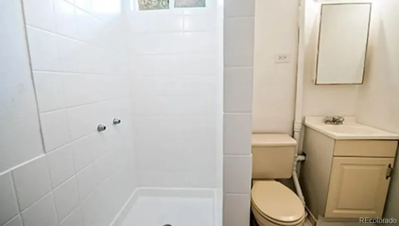832 Elmira Street Aurora CO 80010 | MLS #REC4908892 08032026173839 800 10