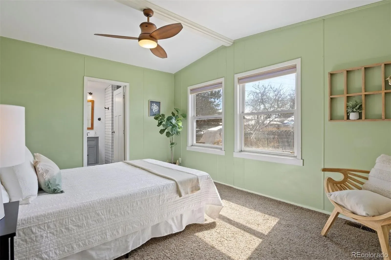 03242026222559 1600 16