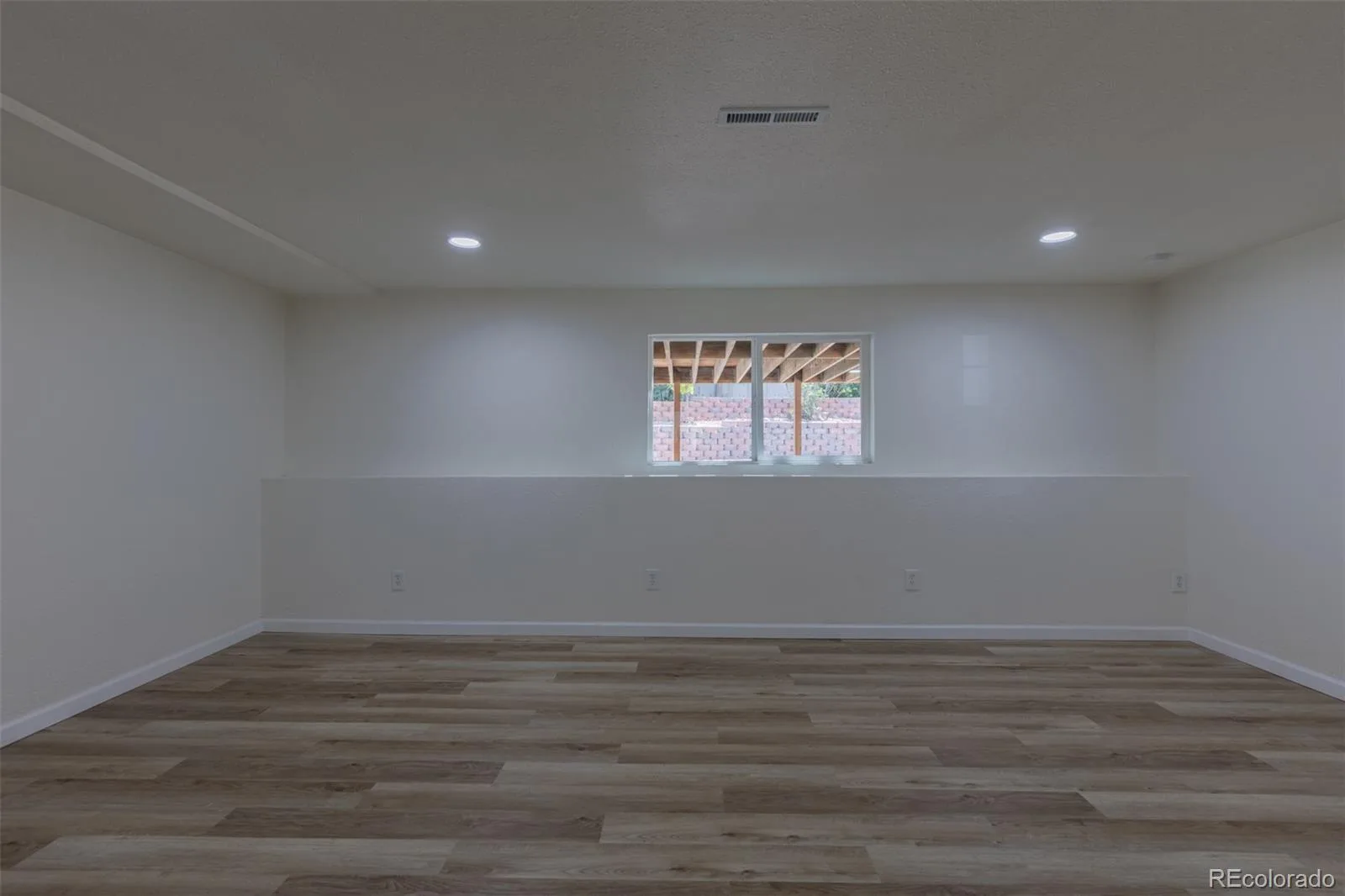 7844 W Ontario Place Littleton CO 80128 | MLS #REC4912877 08052026174808 1600 28