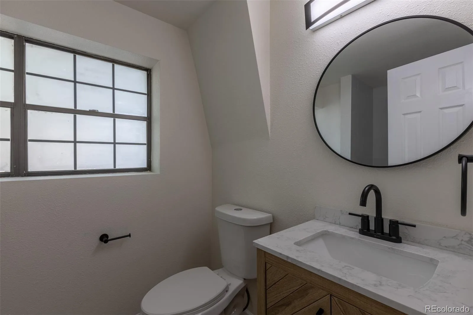 7844 W Ontario Place Littleton CO 80128 | MLS #REC4912877 08052026174808 1600 30