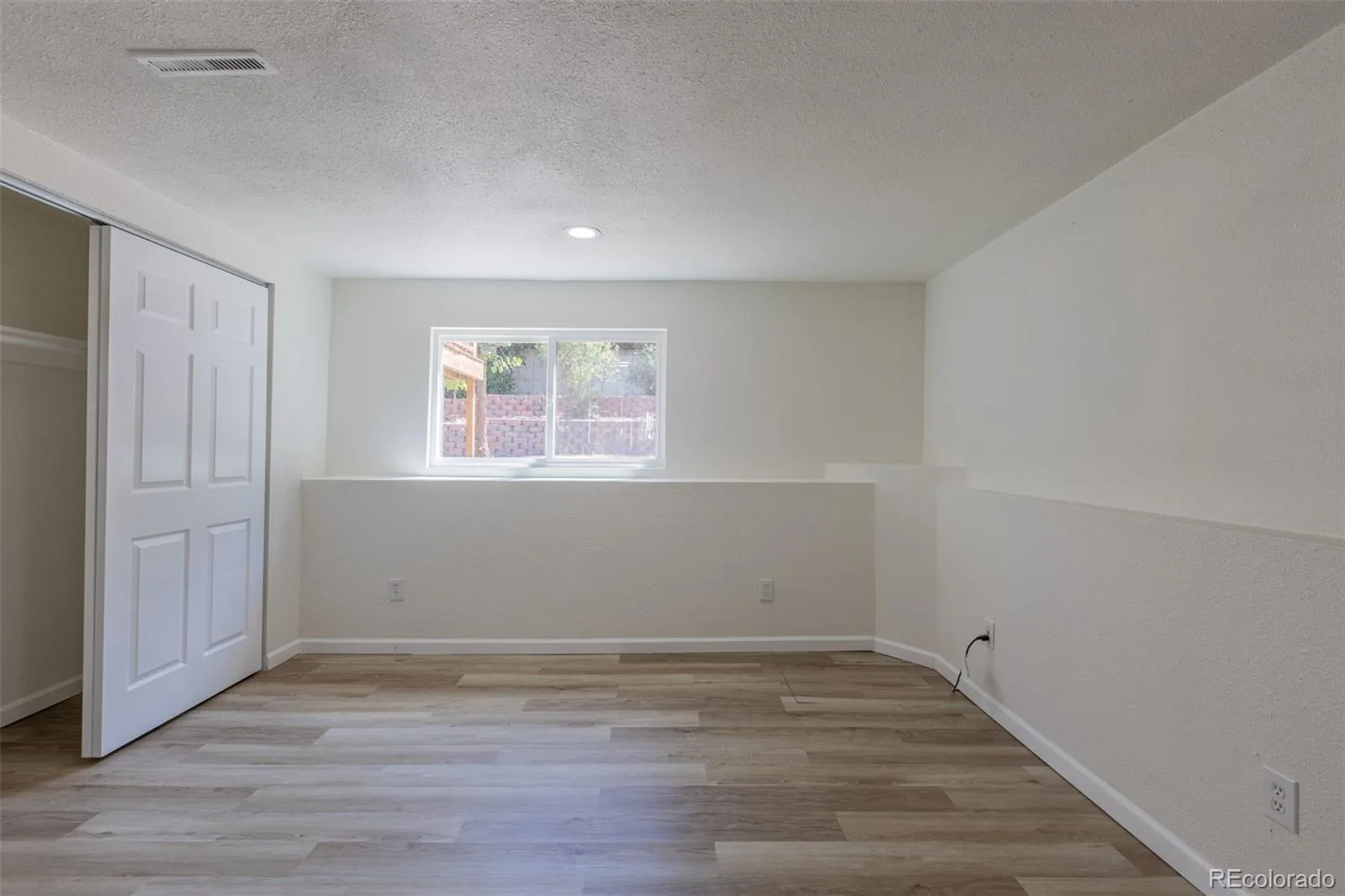 7844 W Ontario Place Littleton CO 80128 | MLS #REC4912877 08052026174808 1600 34