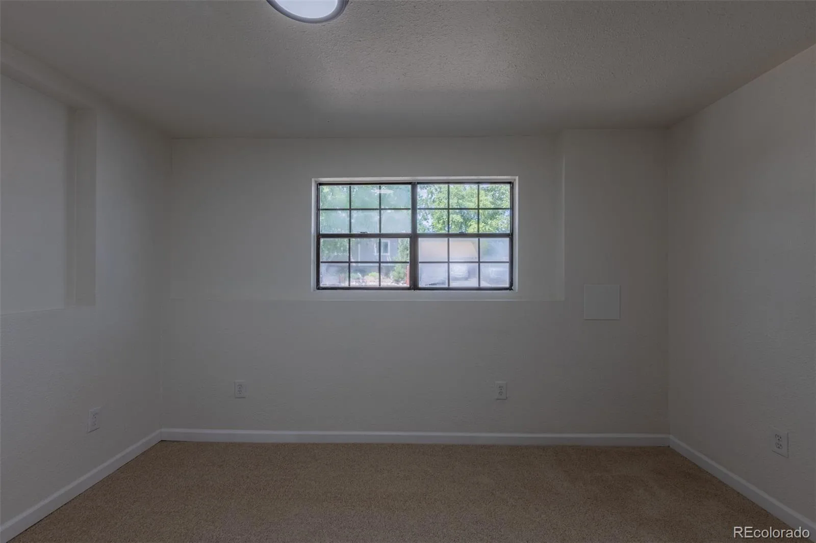 7844 W Ontario Place Littleton CO 80128 | MLS #REC4912877 08052026174808 1600 36