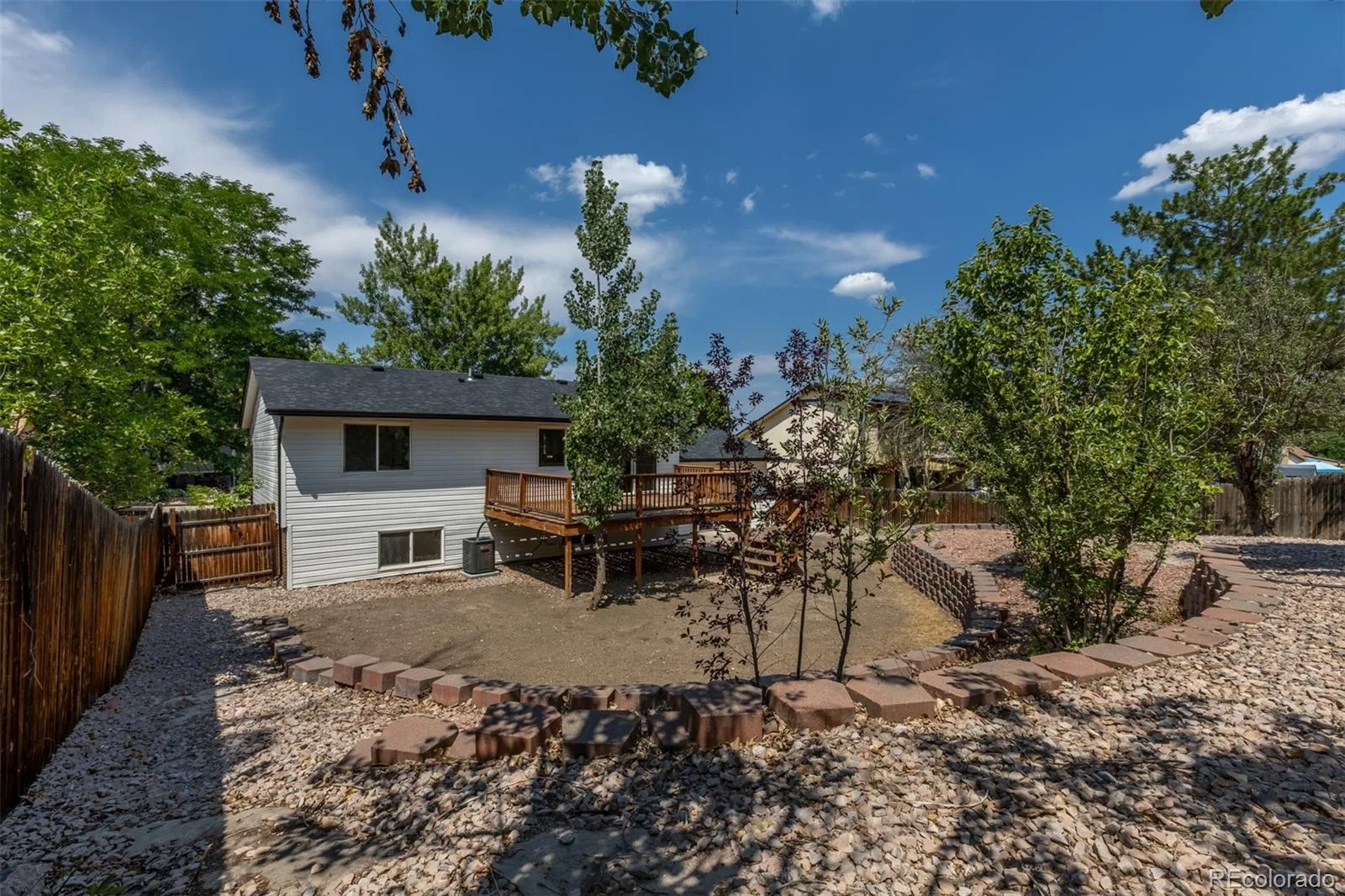 7844 W Ontario Place Littleton CO 80128 | MLS #REC4912877 08052026174808 1600 44