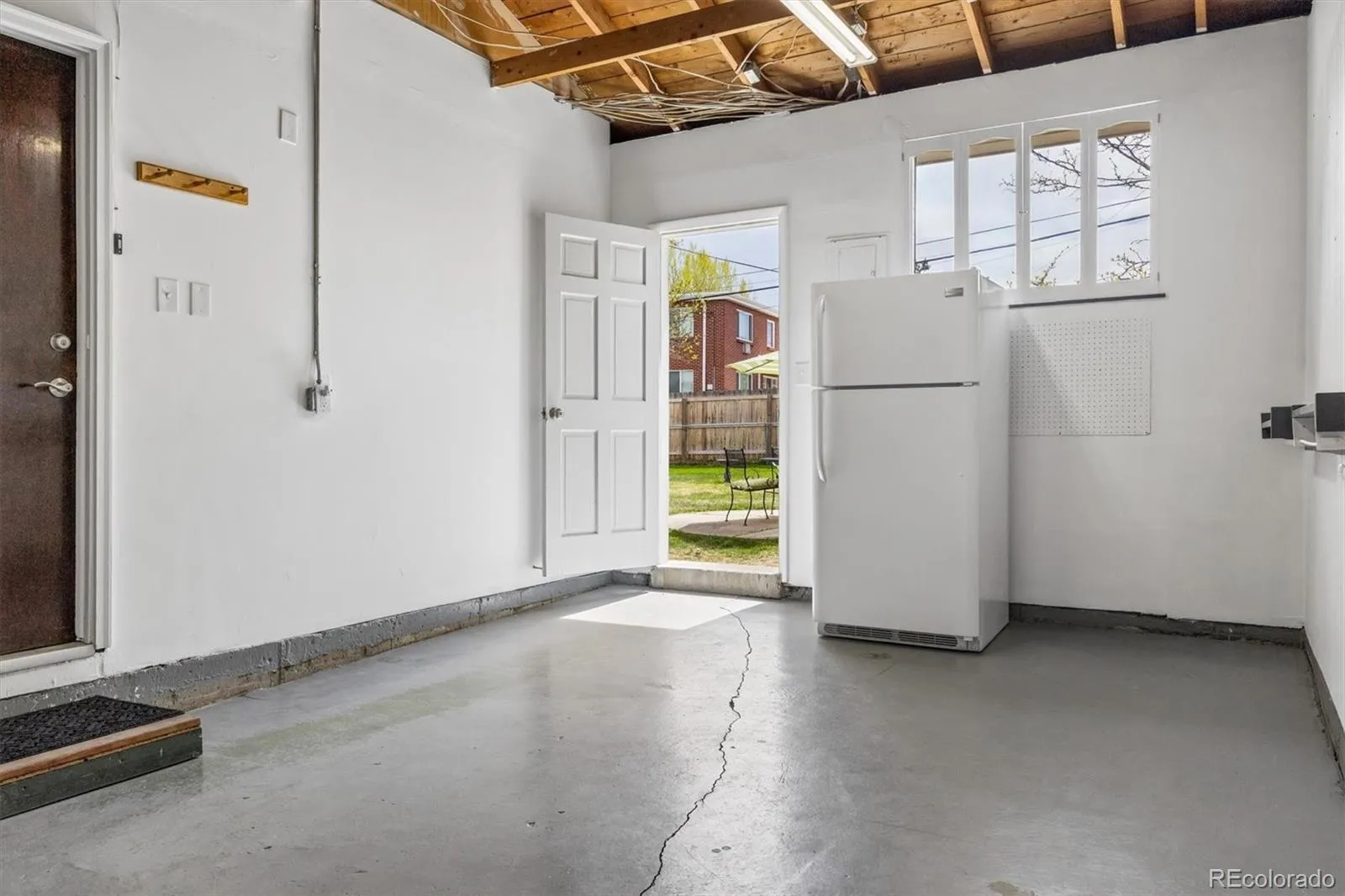 04142026152425 1600 31