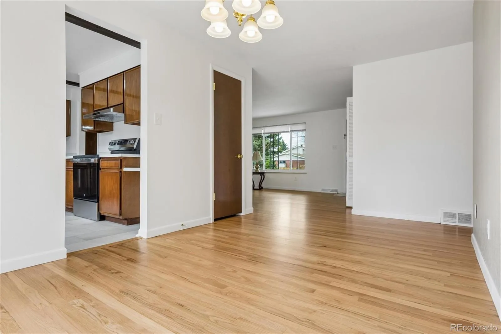 04142026152425 1600 6