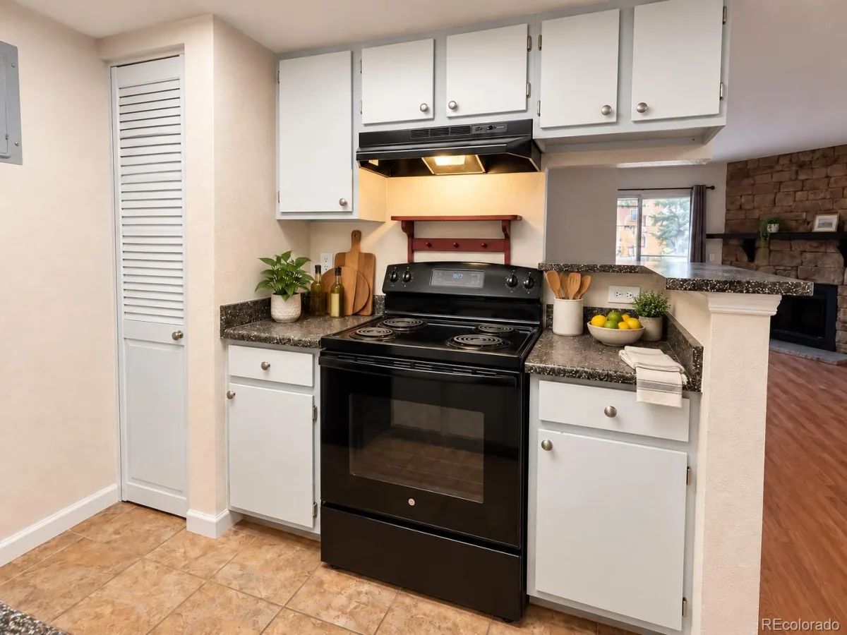 8555 Fairmount Drive #C104 Denver CO 80247 | MLS #REC4913201 10072026005742 1200 2
