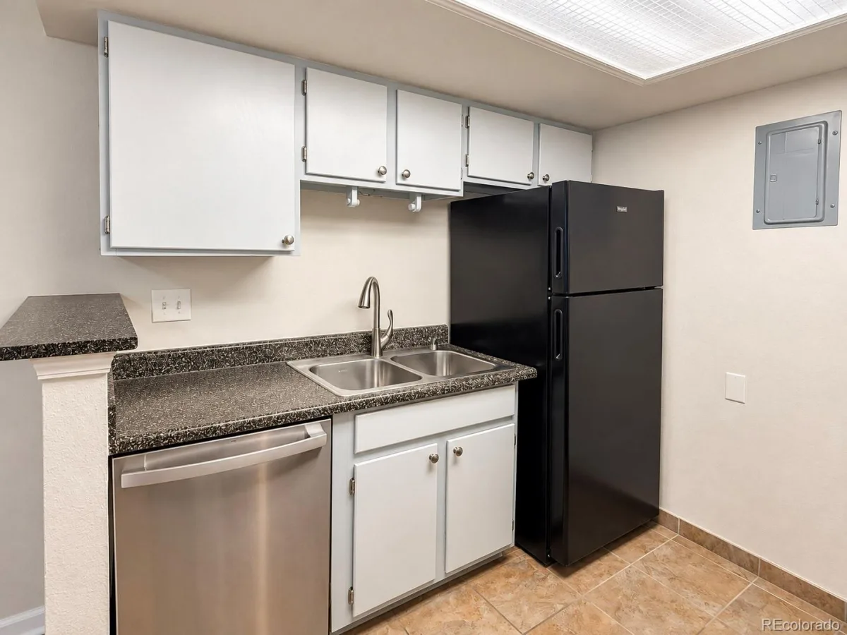 8555 Fairmount Drive #C104 Denver CO 80247 | MLS #REC4913201 10072026005742 1200 7
