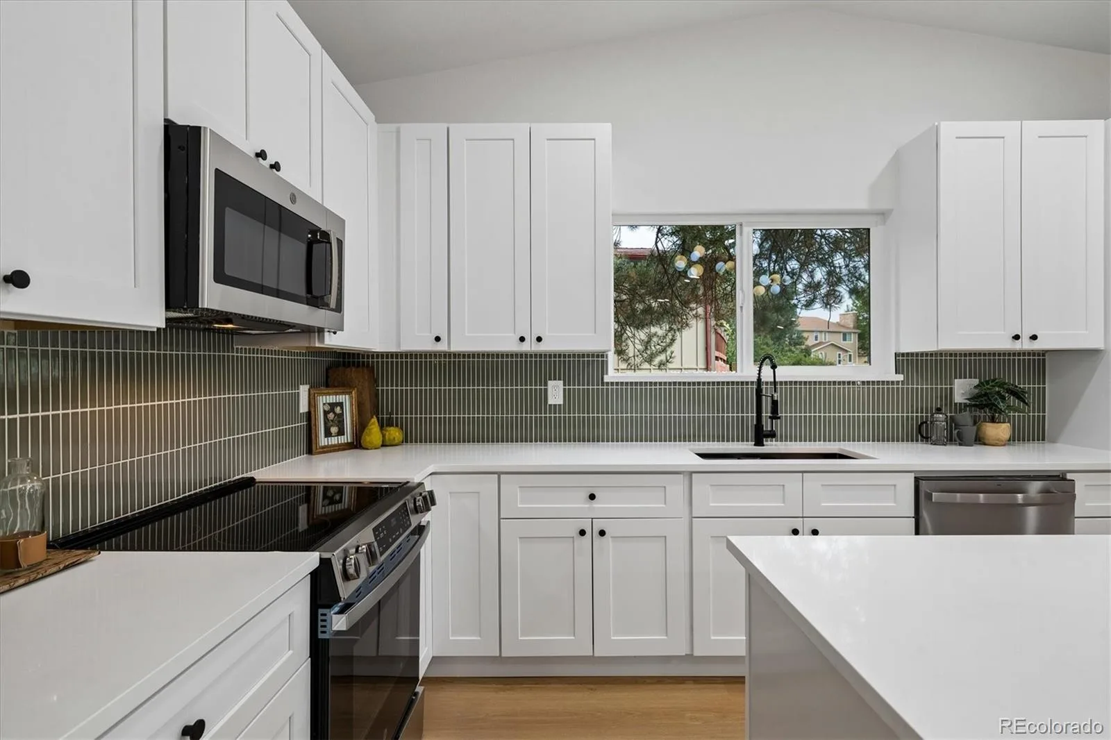 8656 W 84th Circle Arvada CO 80005 MLS #REC4913842 07102026014708 1600 17