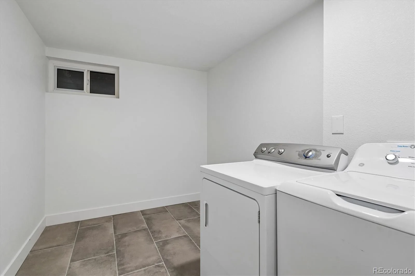 8656 W 84th Circle Arvada CO 80005 MLS #REC4913842 07102026014708 1600 31