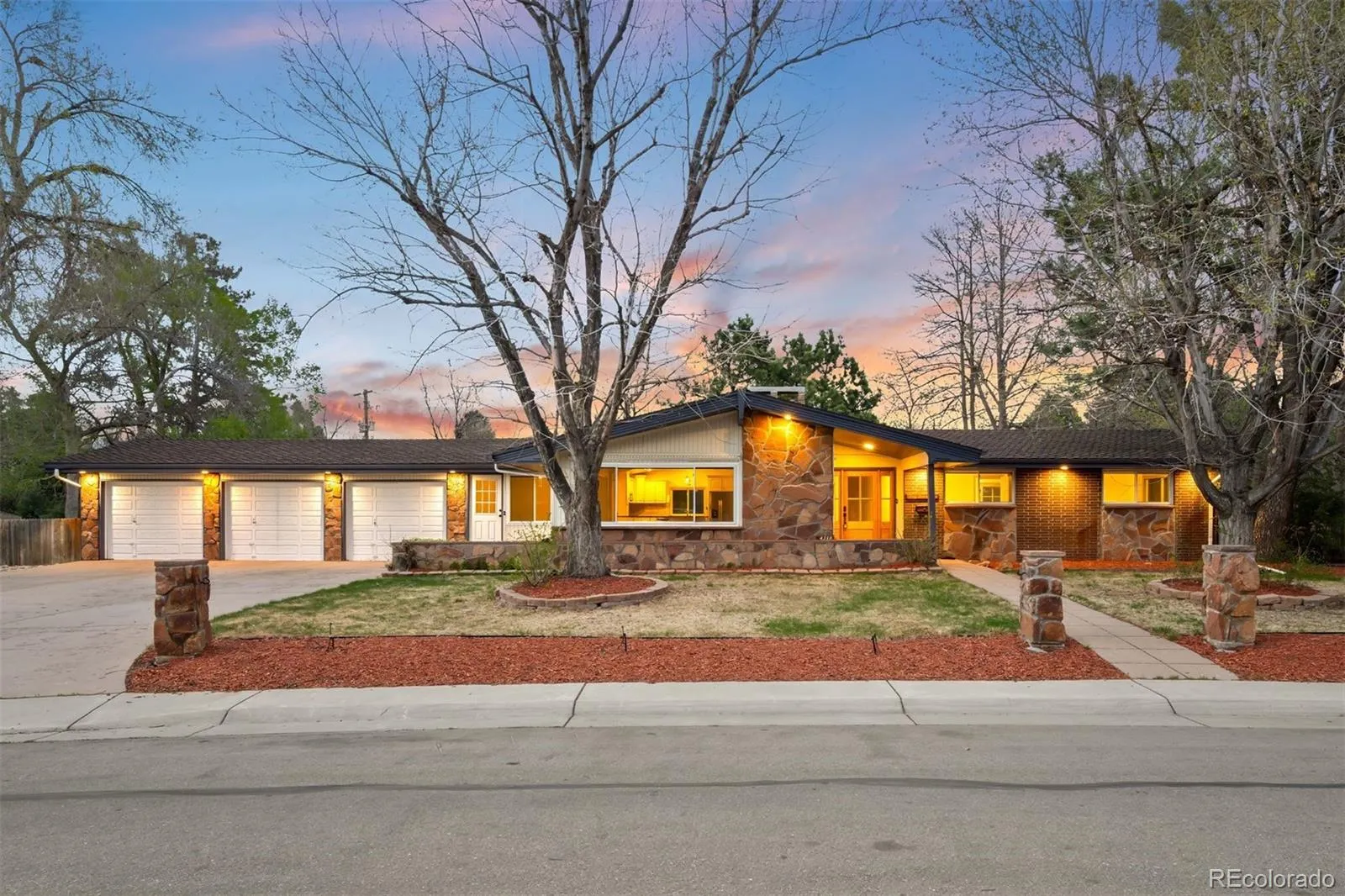 04172026230941 1600 0