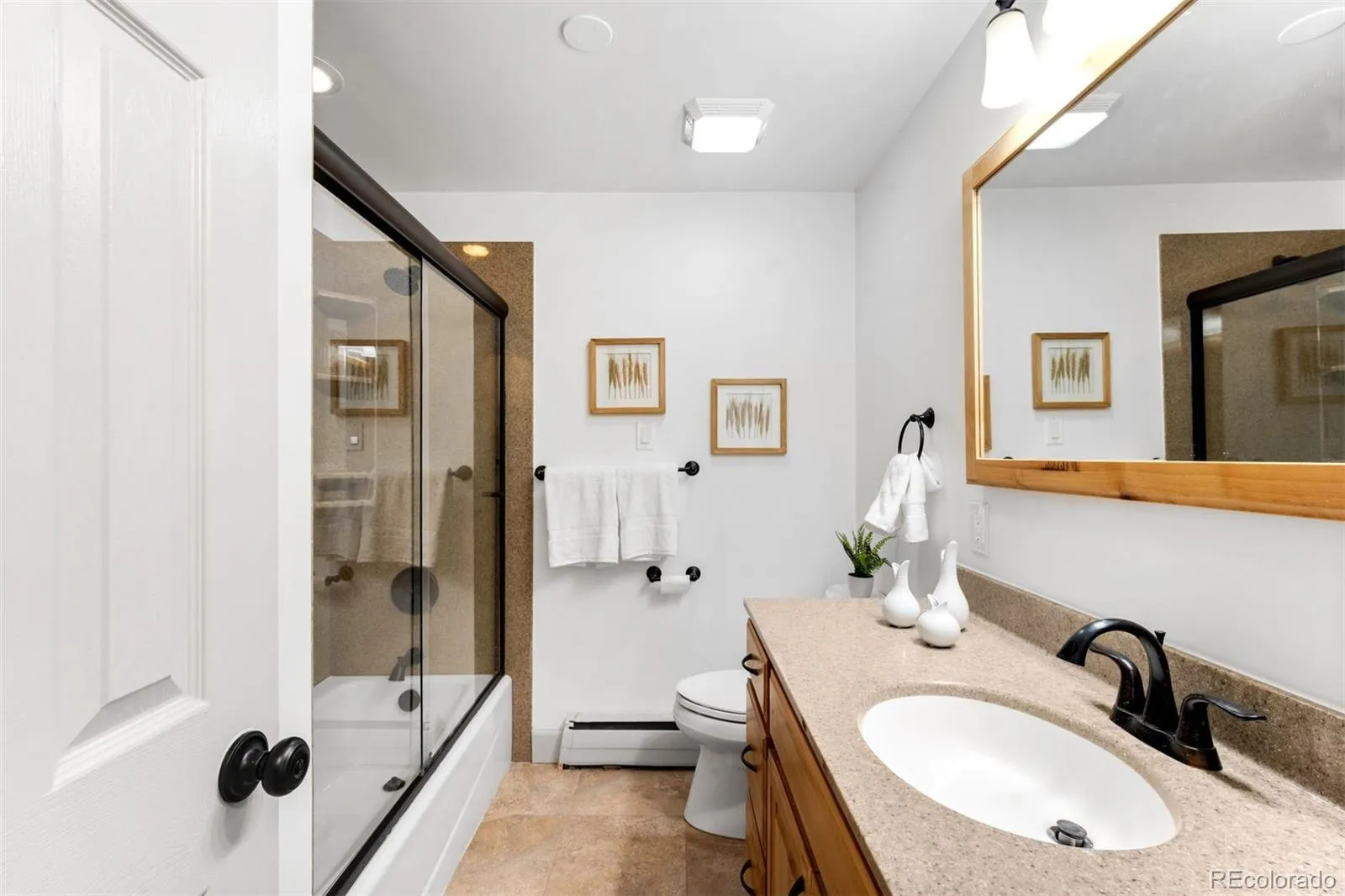 04172026230941 1600 11