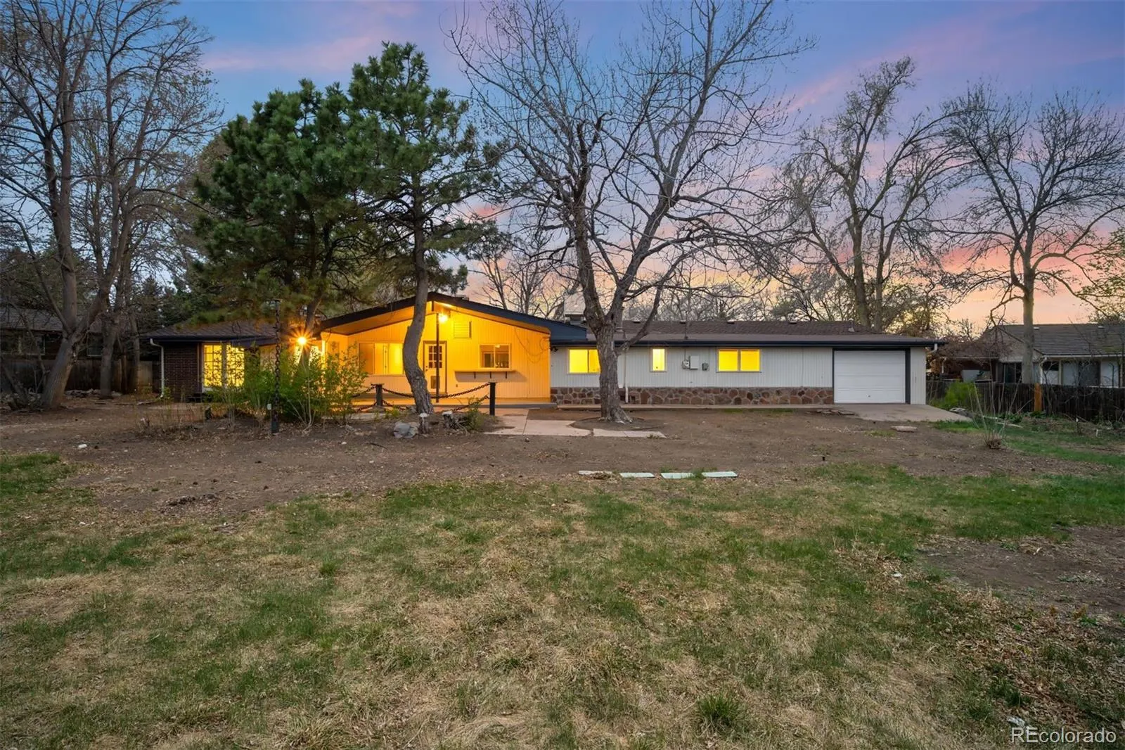 04172026230941 1600 23