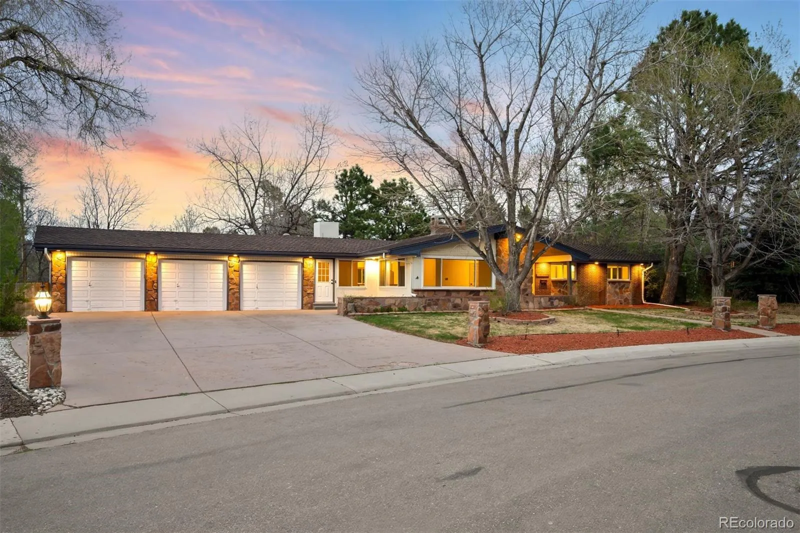 04172026230941 1600 27