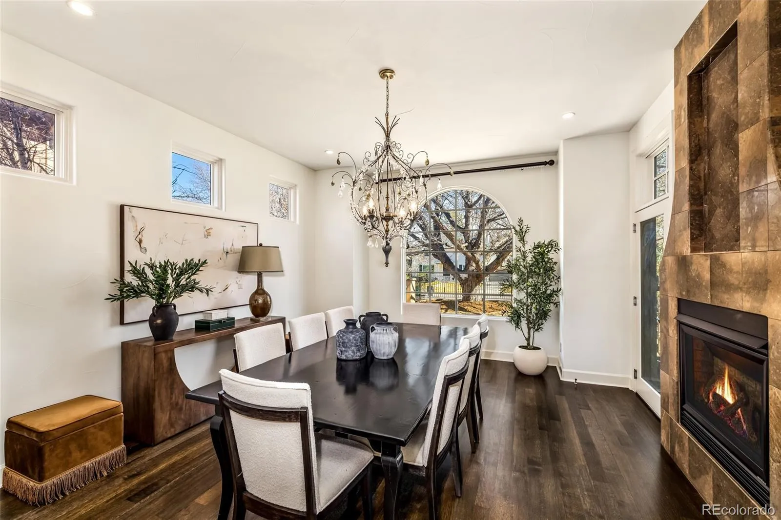 04062026153248 1600 16