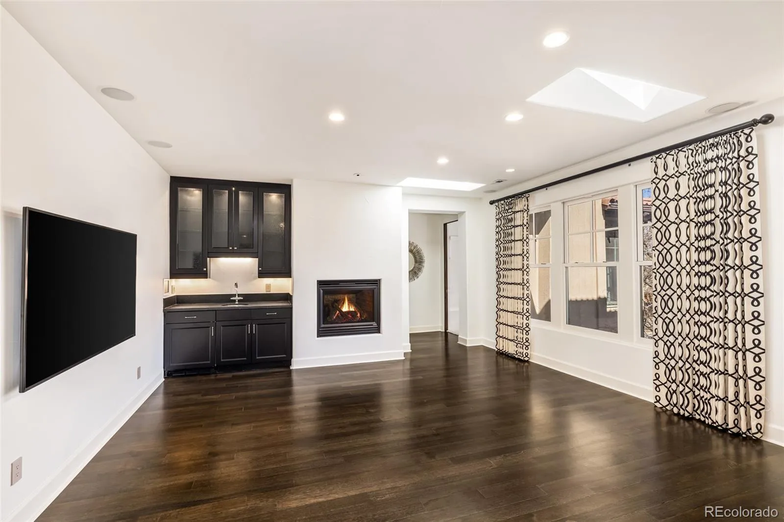 04062026153248 1600 19