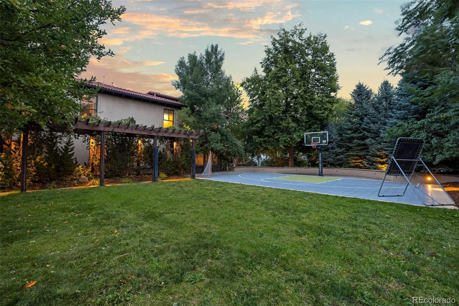 04062026153248 1600 38