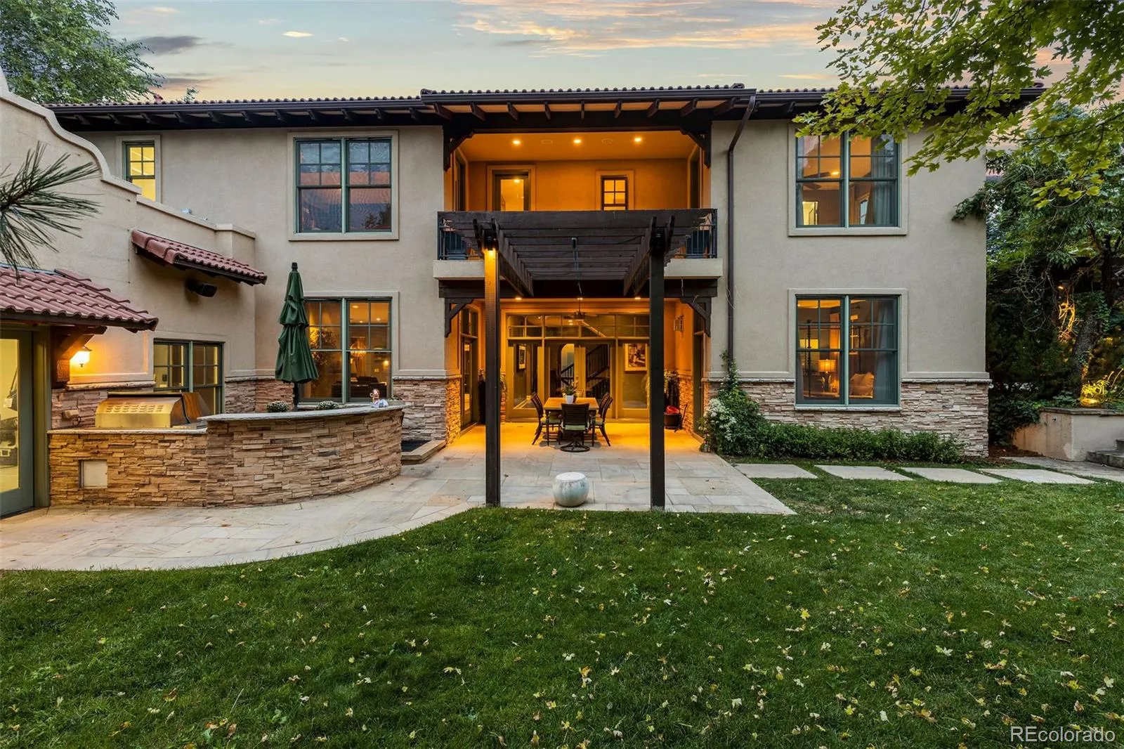 04062026153248 1600 41