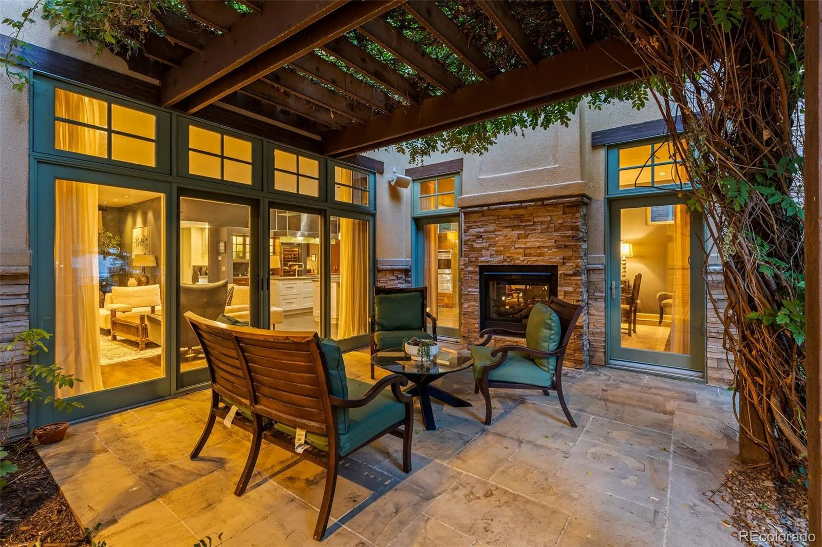 04062026153248 1600 42