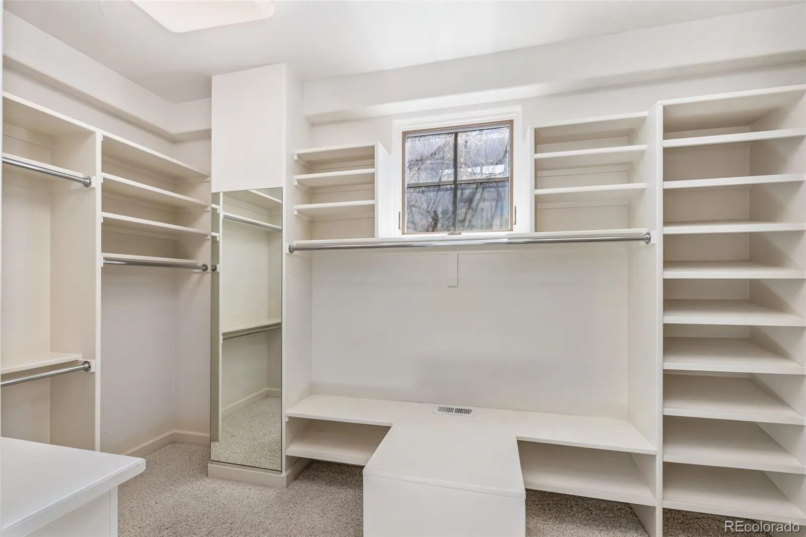 04062026153248 1600 6