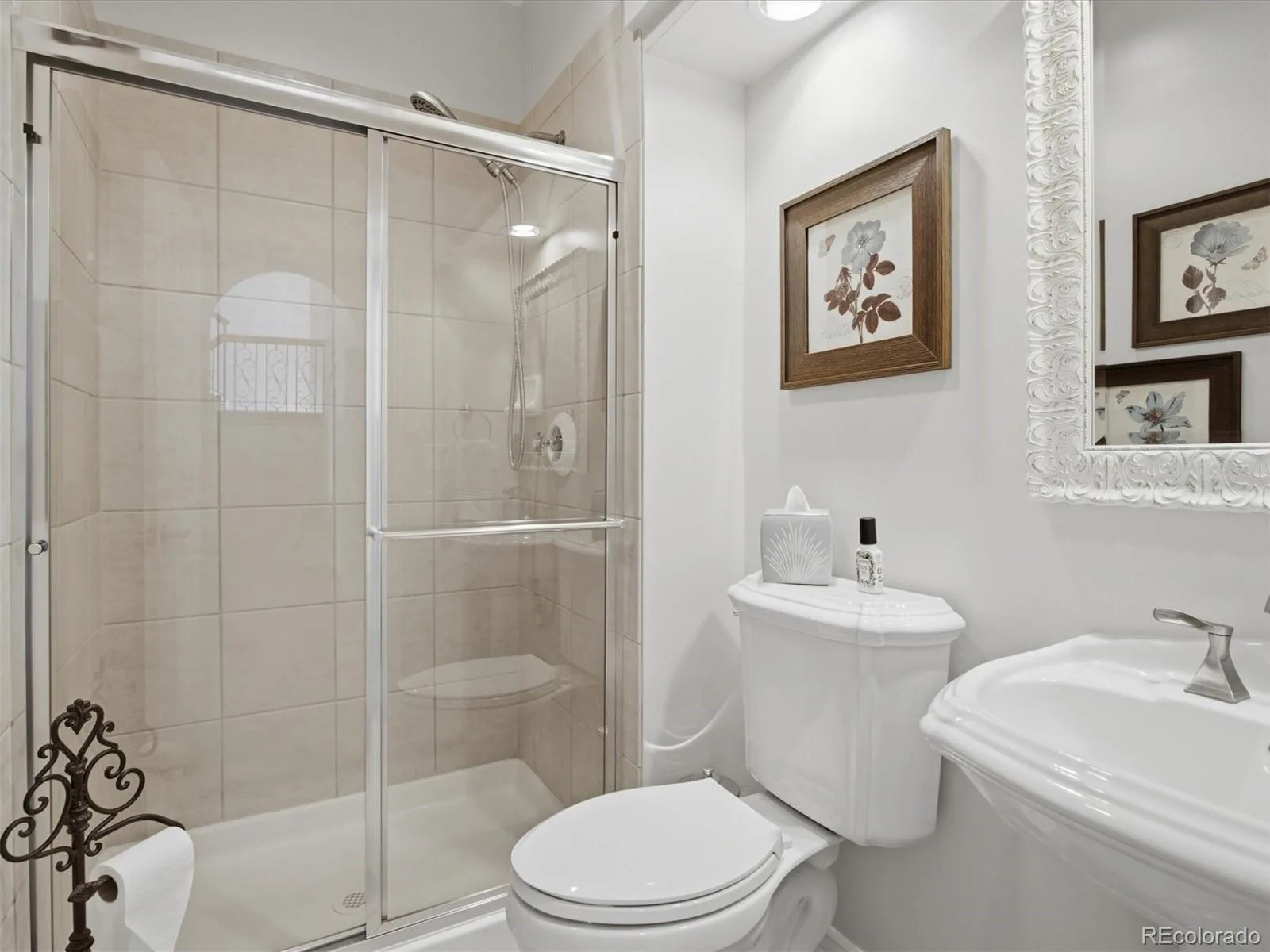 2819 Canyon Crest Drive Highlands Ranch CO 80126 MLS #REC4917149 06272026223004 1600 12