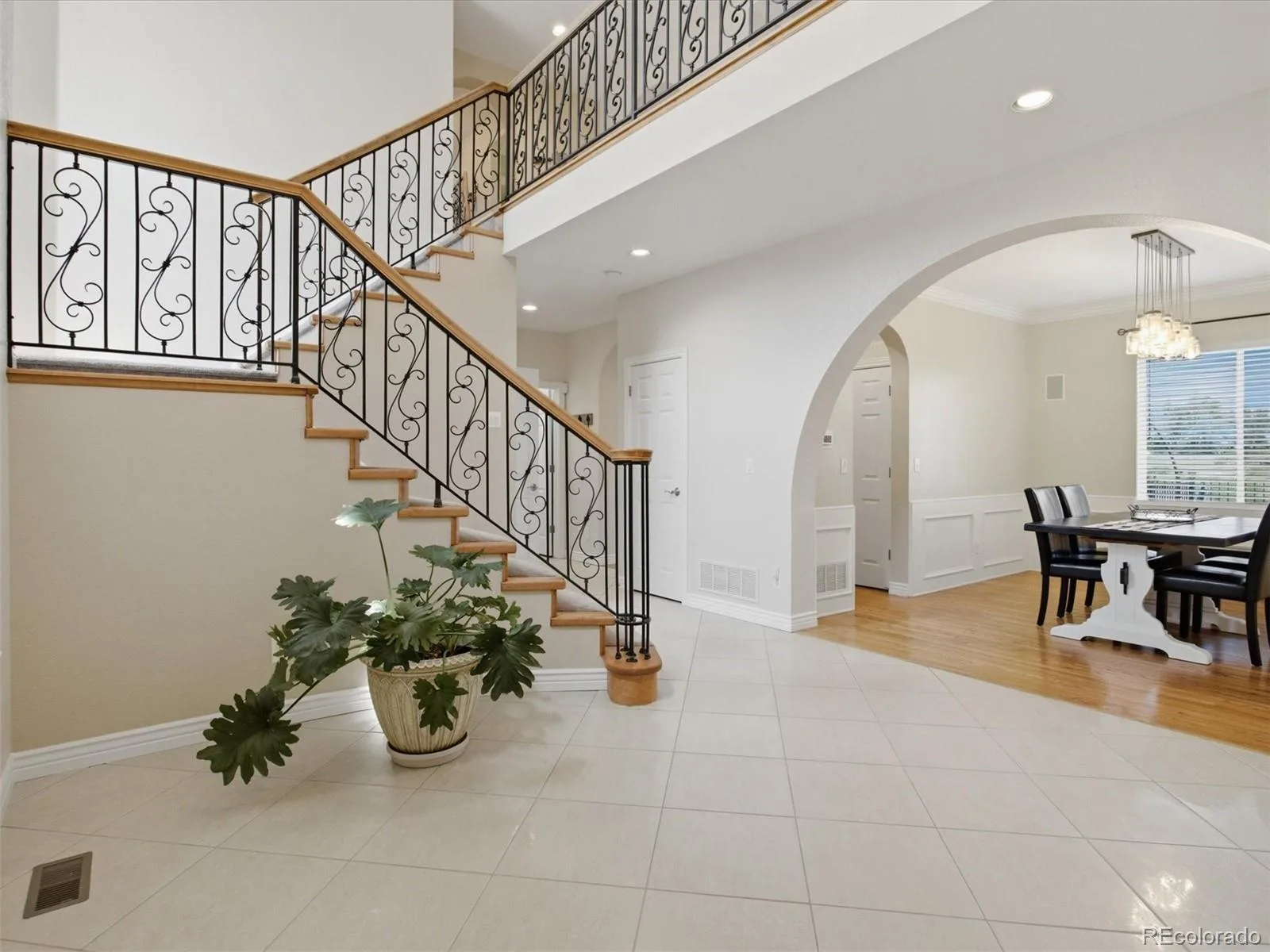 2819 Canyon Crest Drive Highlands Ranch CO 80126 MLS #REC4917149 06272026223004 1600 3