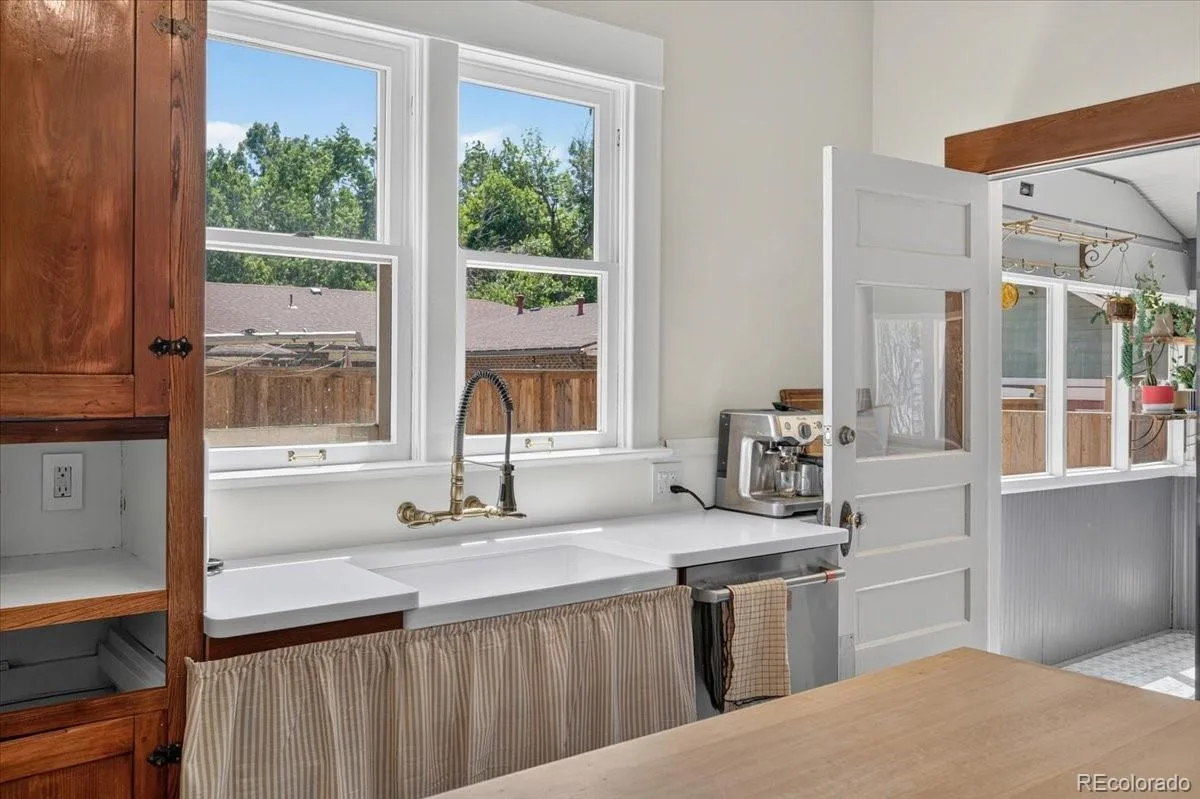 345 Mountain View Avenue Longmont CO 80501 | MLS #REC4917395 08172026211728 1200 13