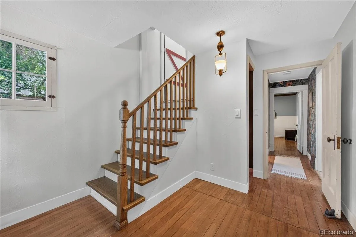 345 Mountain View Avenue Longmont CO 80501 | MLS #REC4917395 08172026211728 1200 18