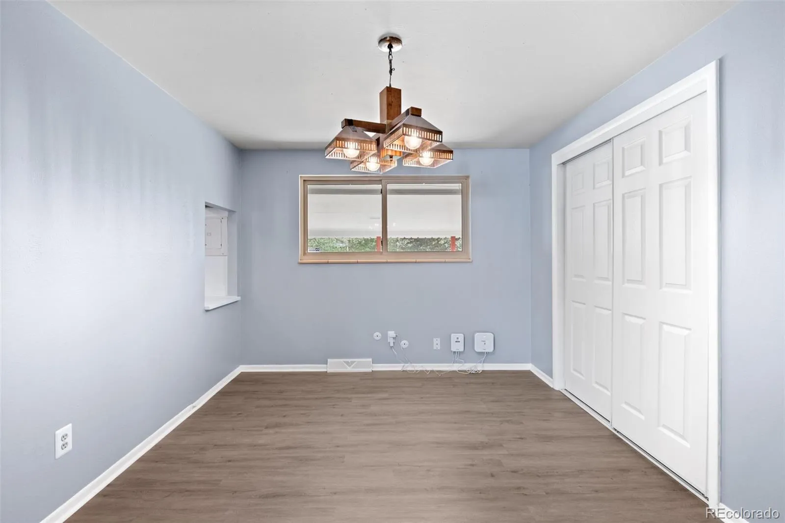 3512 W Patterson Place Littleton CO 80123 MLS #REC4917638 05122026191040 1600 18