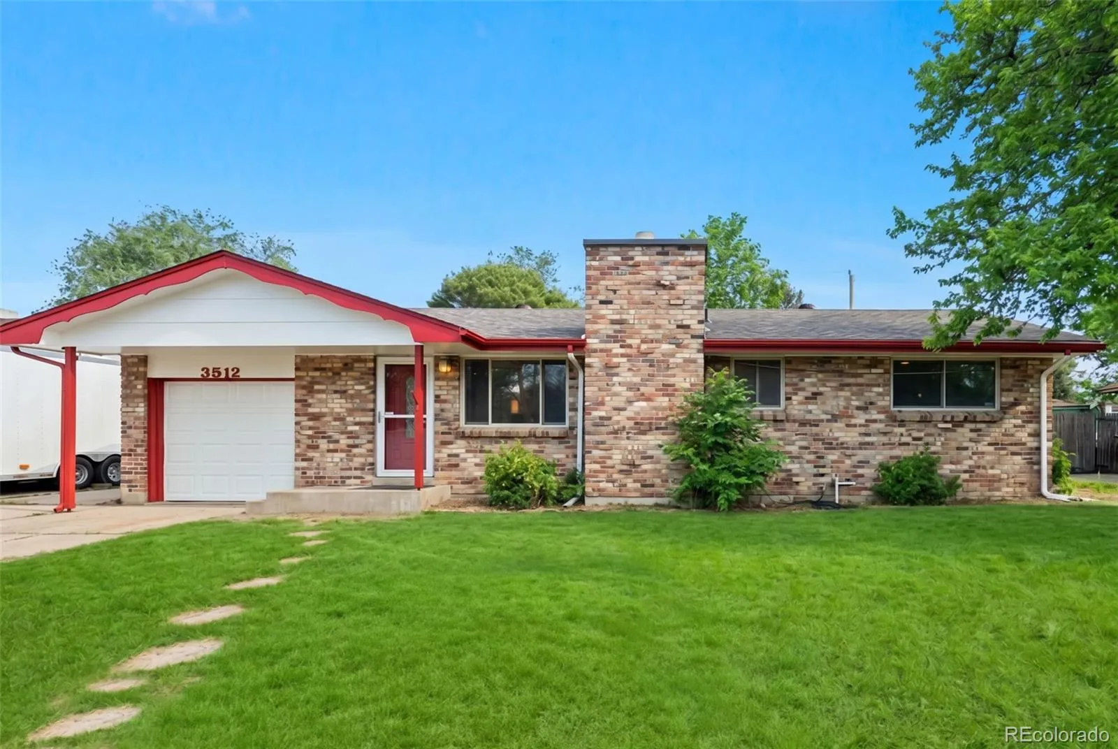 3512 W Patterson Place Littleton CO 80123 MLS #REC4917638 05122026191040 1600 2