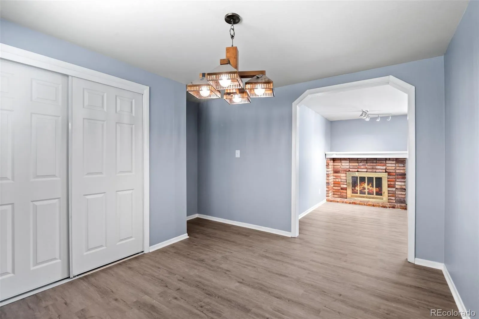 3512 W Patterson Place Littleton CO 80123 MLS #REC4917638 05122026191040 1600 21