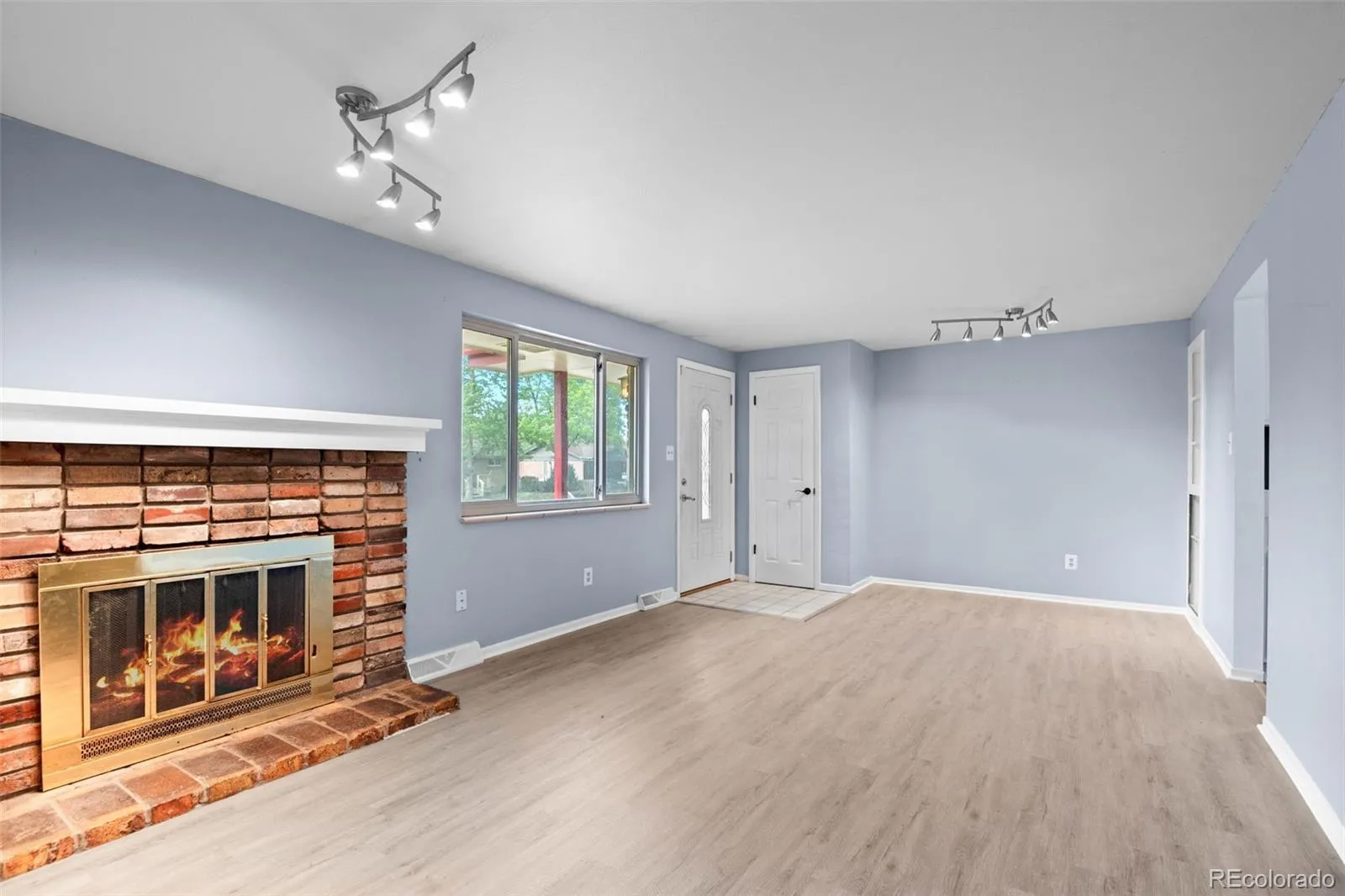 3512 W Patterson Place Littleton CO 80123 MLS #REC4917638 05122026191040 1600 3