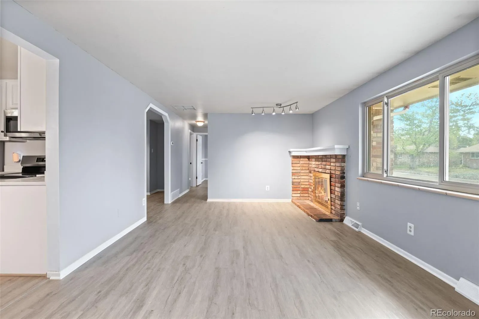 3512 W Patterson Place Littleton CO 80123 MLS #REC4917638 05122026191040 1600 5