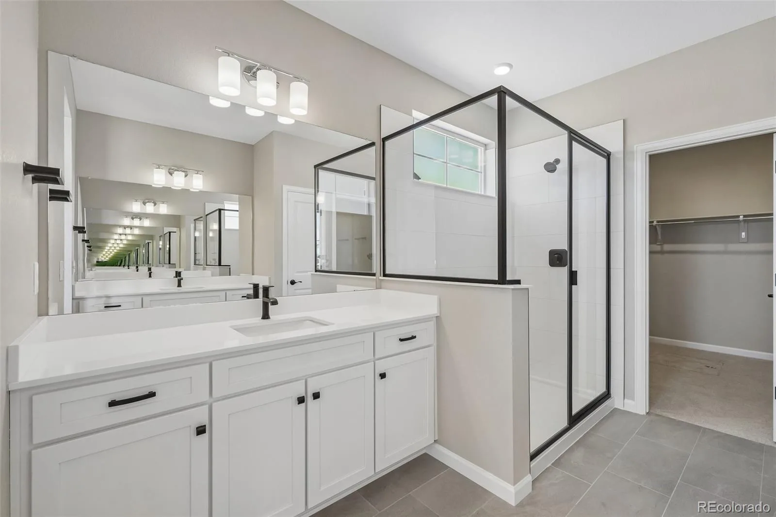 24406 E 35th Drive Aurora CO 80019 | MLS #REC4918714 07142026202712 1600 8