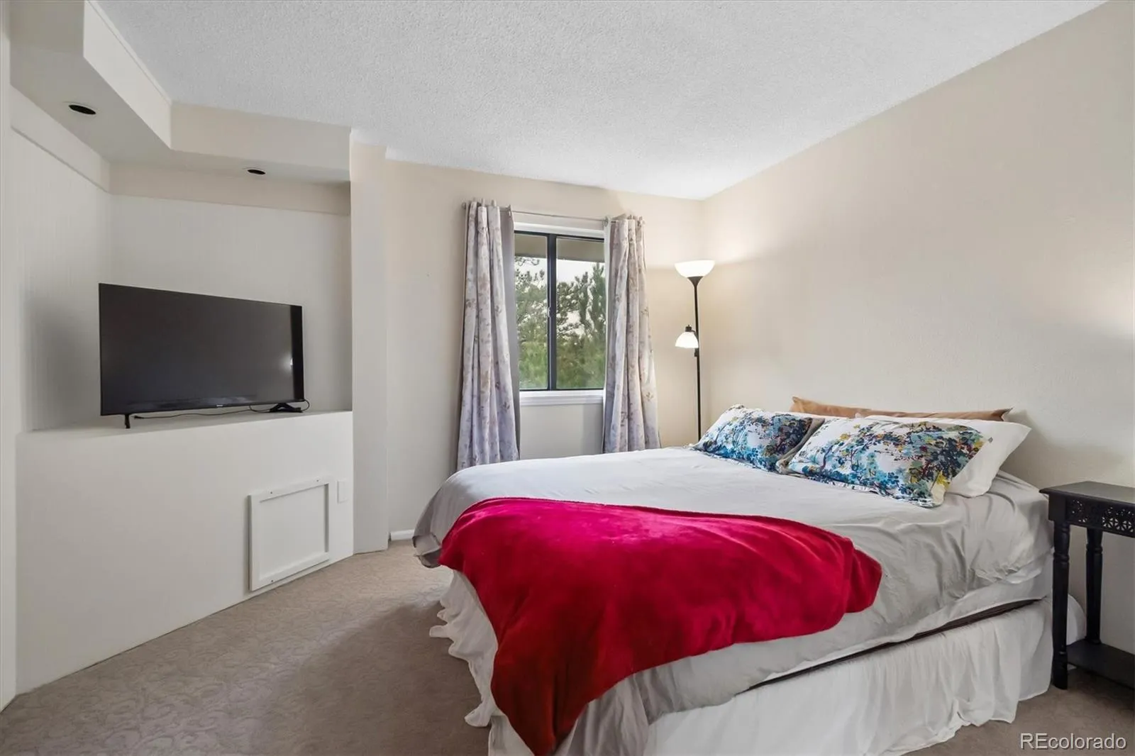 5035 S Evanston Street Aurora CO 80015 MLS #REC4920661 04162026225247 1600 19