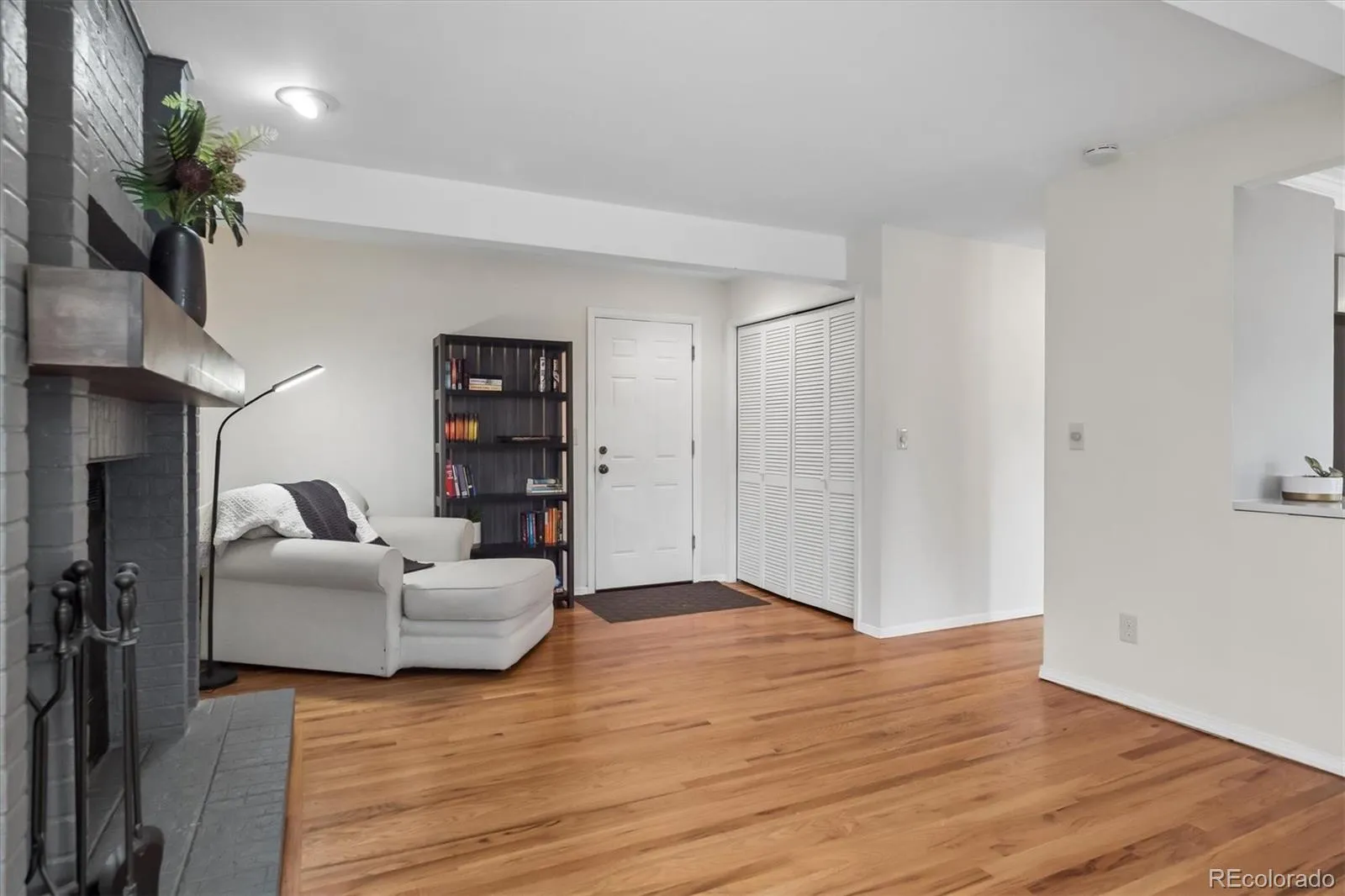 5035 S Evanston Street Aurora CO 80015 MLS #REC4920661 04162026225247 1600 6