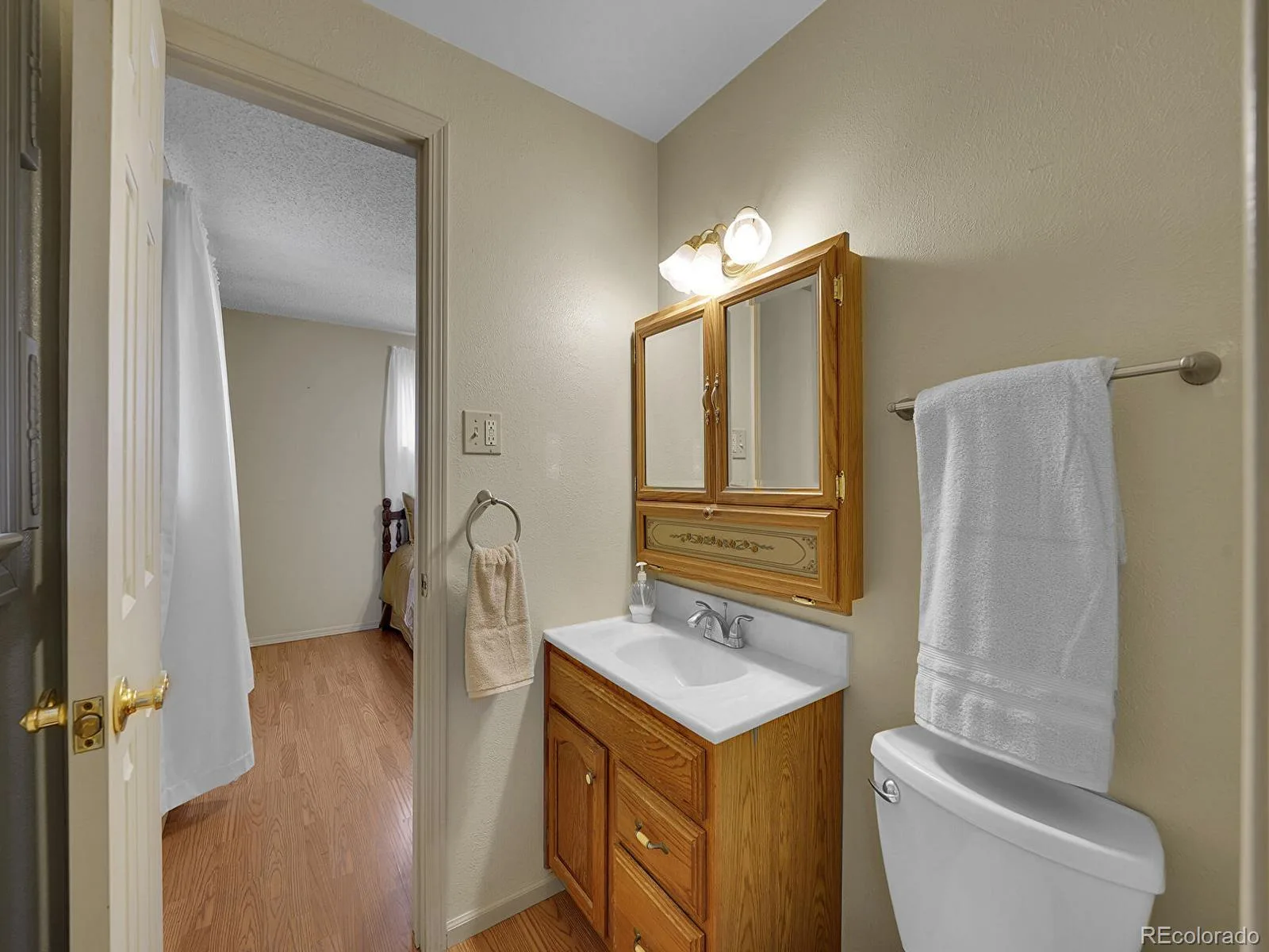 6769 W 70th Avenue Arvada CO 80003 | MLS #REC4920761 08082026005750 1600 14