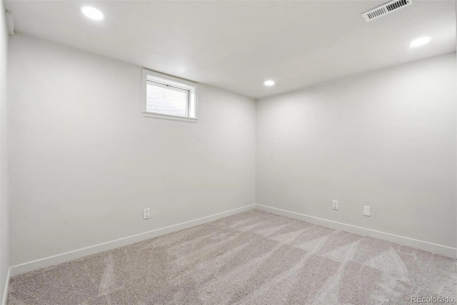 04012026110539 1600 18