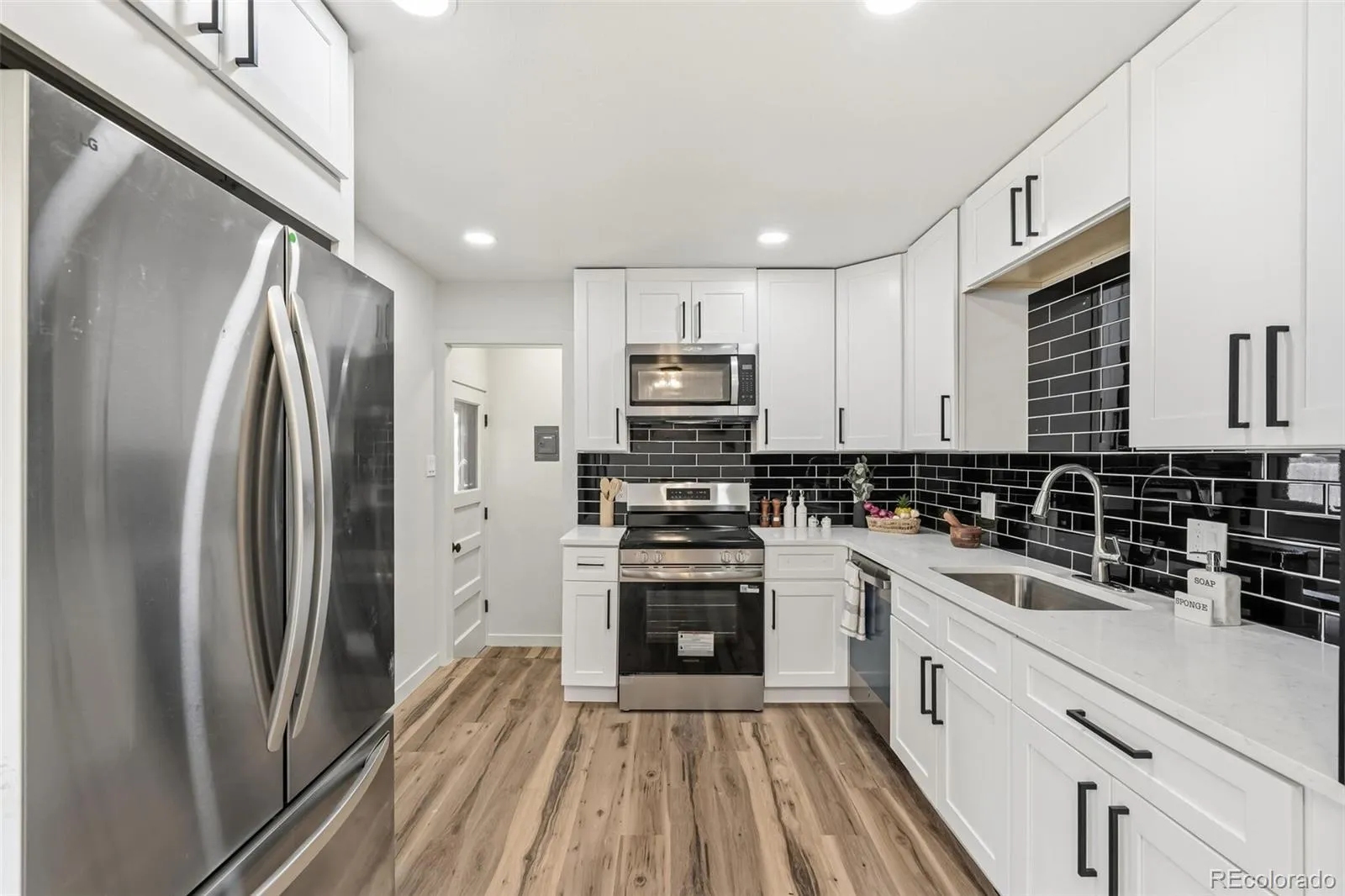 04012026110539 1600 7