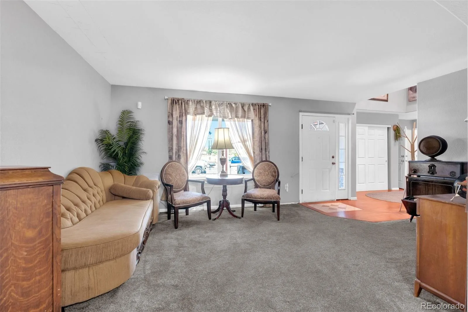 4860 Crown Boulevard Denver CO 80239 | MLS #REC4922306 08242026234545 1600 4