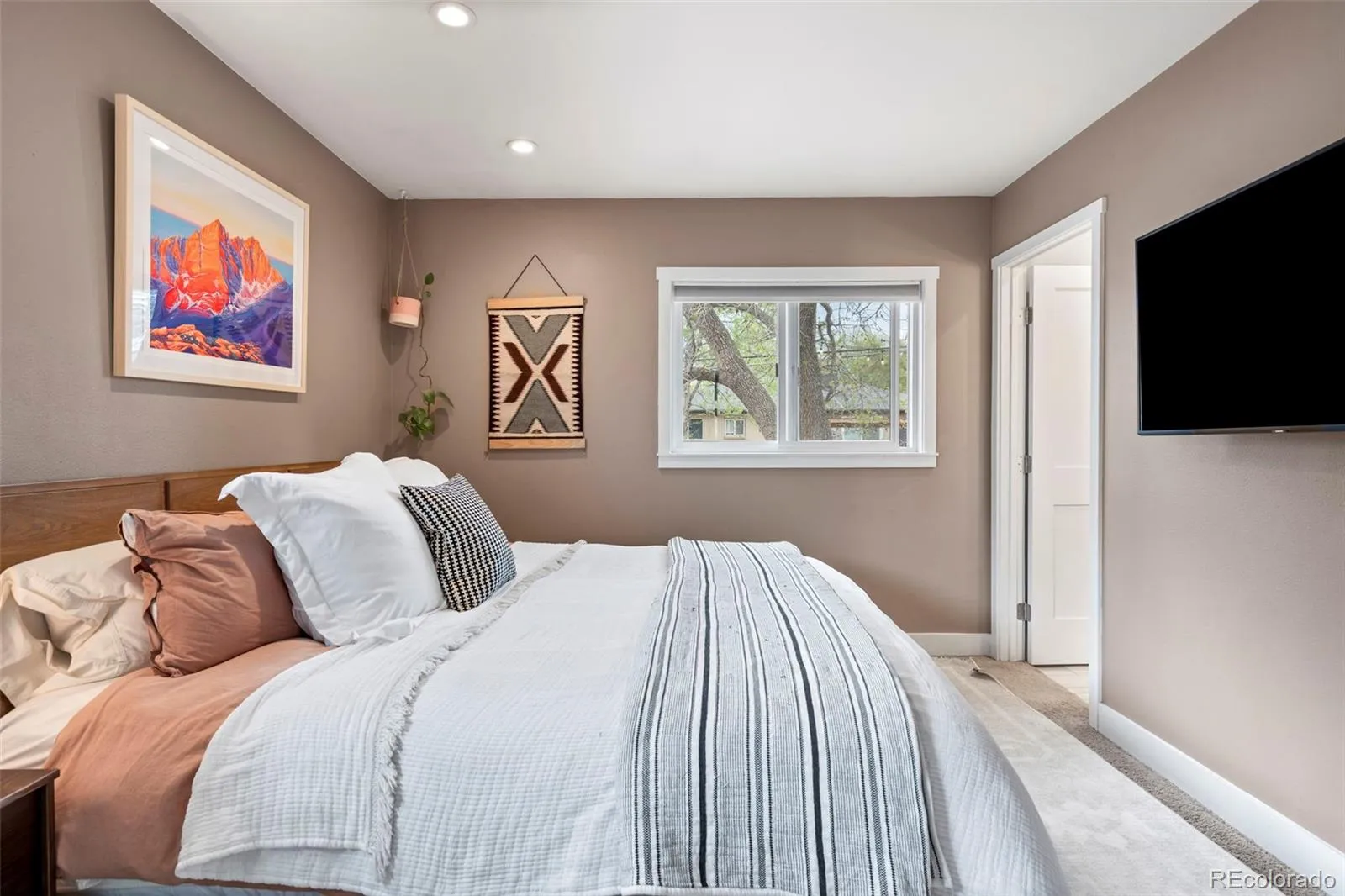 6927 Newcombe Street Arvada CO 80004 MLS #REC4923886 05062026215028 1600 16