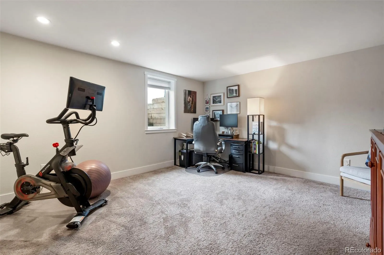 6927 Newcombe Street Arvada CO 80004 MLS #REC4923886 05062026215028 1600 33