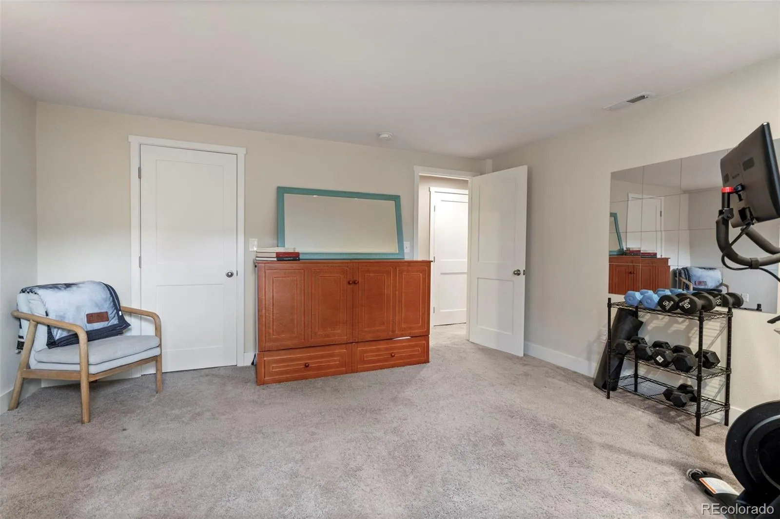 6927 Newcombe Street Arvada CO 80004 MLS #REC4923886 05062026215028 1600 35