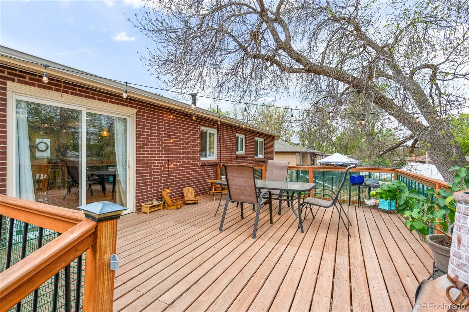 6927 Newcombe Street Arvada CO 80004 MLS #REC4923886 05062026215028 1600 40