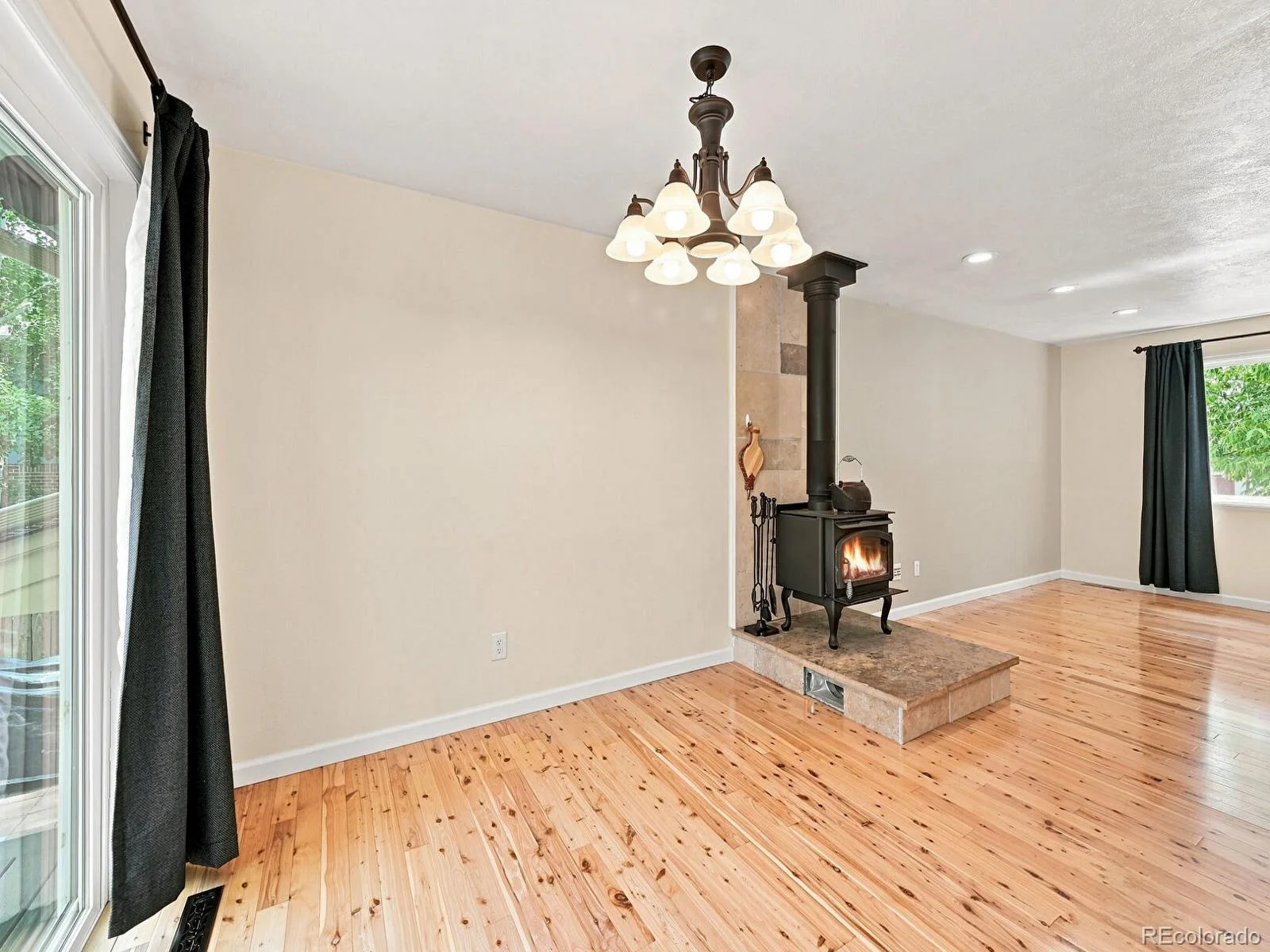 1524 Chapman Lane Longmont CO 80501 | MLS #REC4925078 08052026143858 1600 6