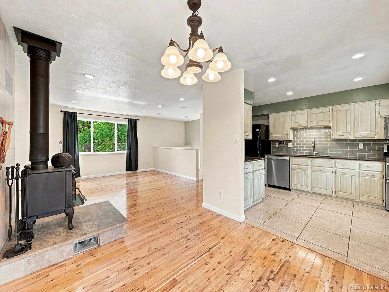1524 Chapman Lane Longmont CO 80501 | MLS #REC4925078 08052026143858 1600 7