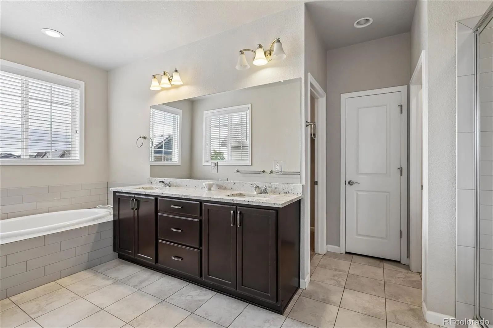 7360 S Logan Street Littleton CO 80122 MLS #REC4926534 05202026231947 1600 16